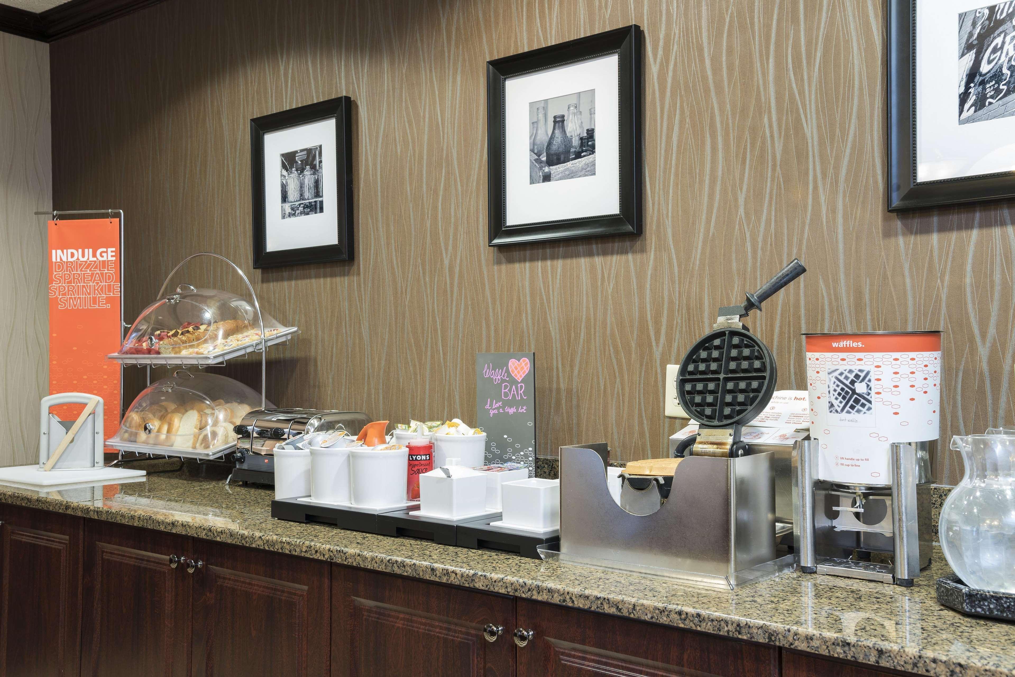Hampton Inn Detroit Roseville Clinton Township Kültér fotó