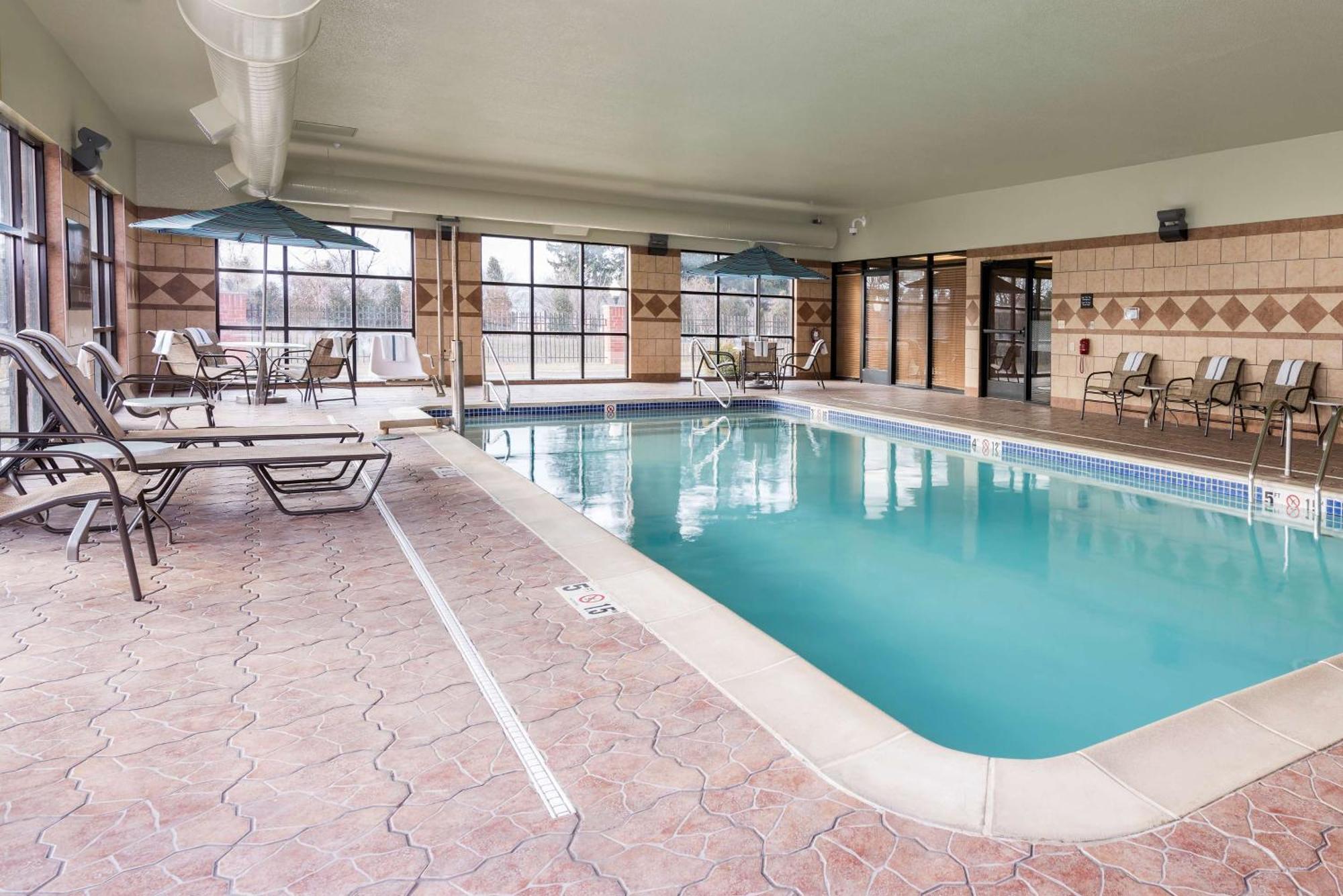Hampton Inn Detroit Roseville Clinton Township Kültér fotó